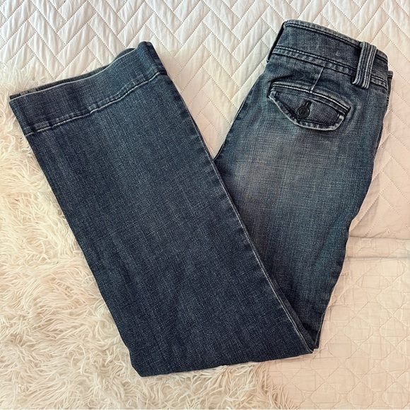 Talbots Signature Flare Classic Fit Jeans Petite Size 4P Medium Wash Denim - Picture 15 of 15